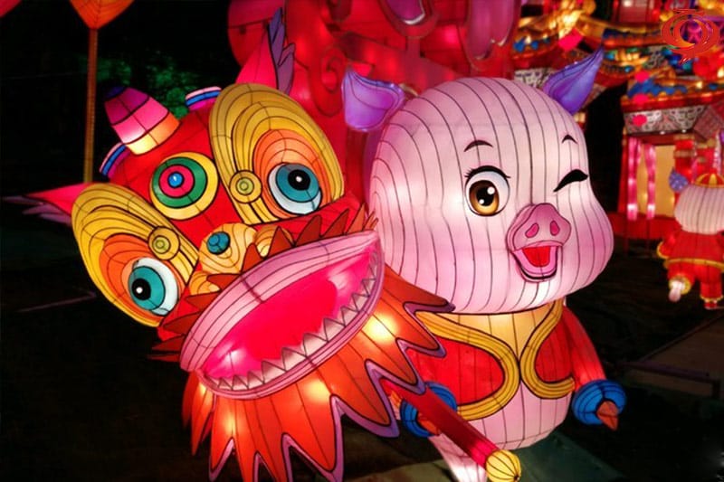 猪年灯会花灯,生肖猪元素主题彩灯