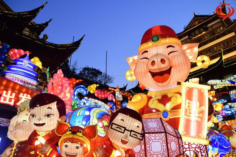 猪年灯会花灯,生肖猪元素主题彩灯