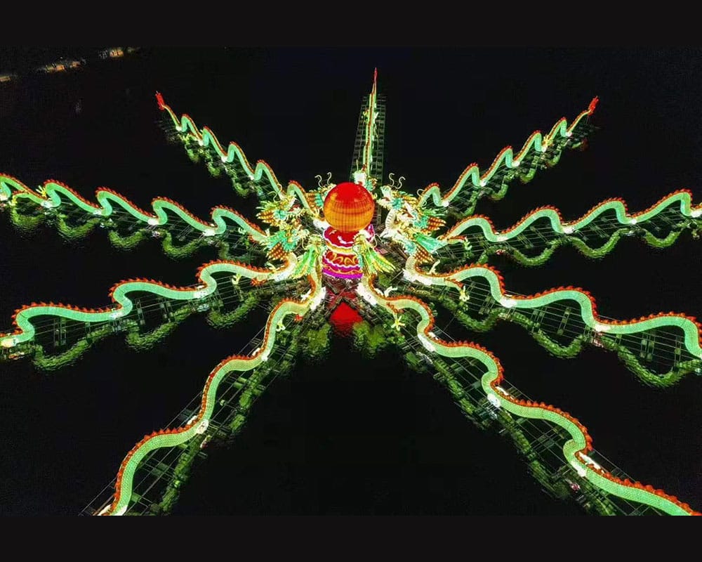 玄天湖九龙戏珠-元宵节花灯制作